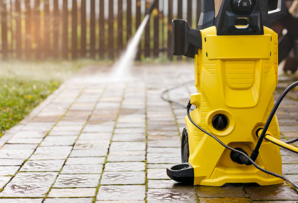 Best Sign and Awning Cleaning  in Peoria, IL